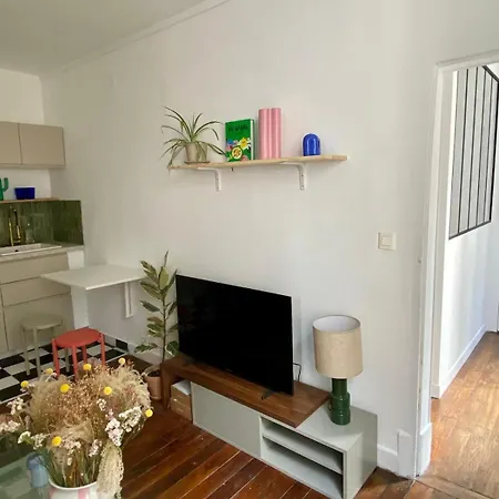 Apartment Montmartre Sacre Coeur Paris